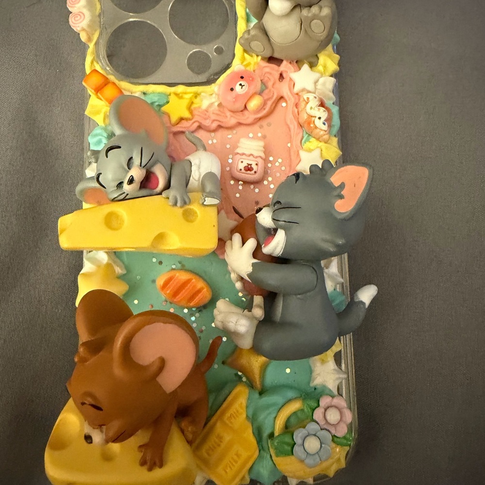 Tom and Jerry 3D Phone Case IPhone 16 pro